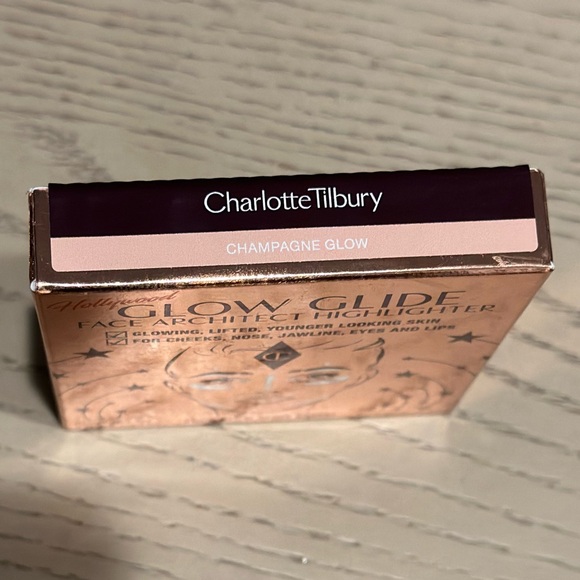 Charlotte Tilbury Glow Glide Face Architect Highlighter - Champagne Glow - NWT - Picture 3 of 3